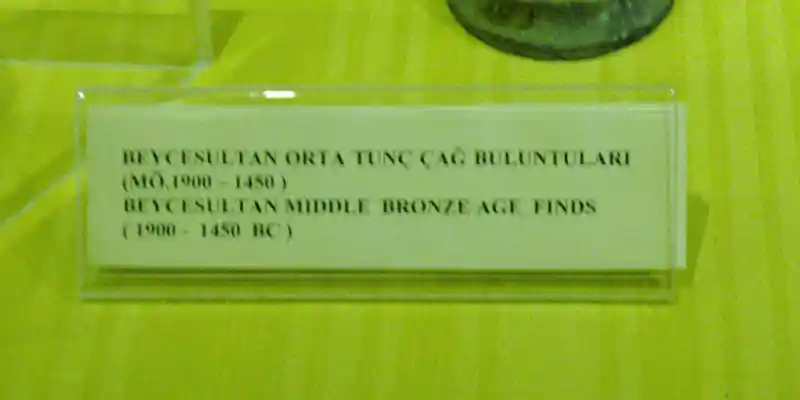 Description of pre-Christian crosses engraved on stone, Ephesus Izmir